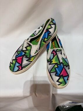 Women's Loudmouth Slip-On Canvas Sneakers 8.5 in Multicolor Geometric Print